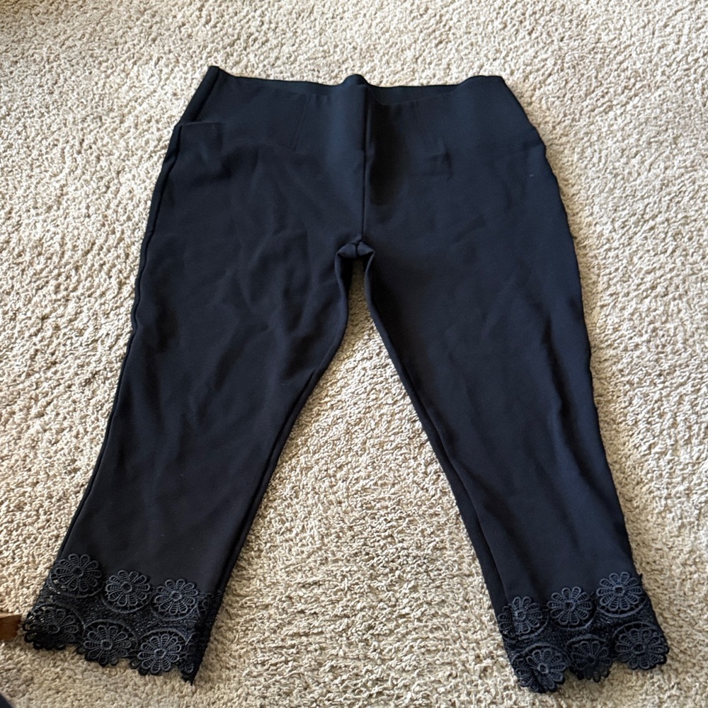 Elegant Black Cropped Pants with Lace Hem